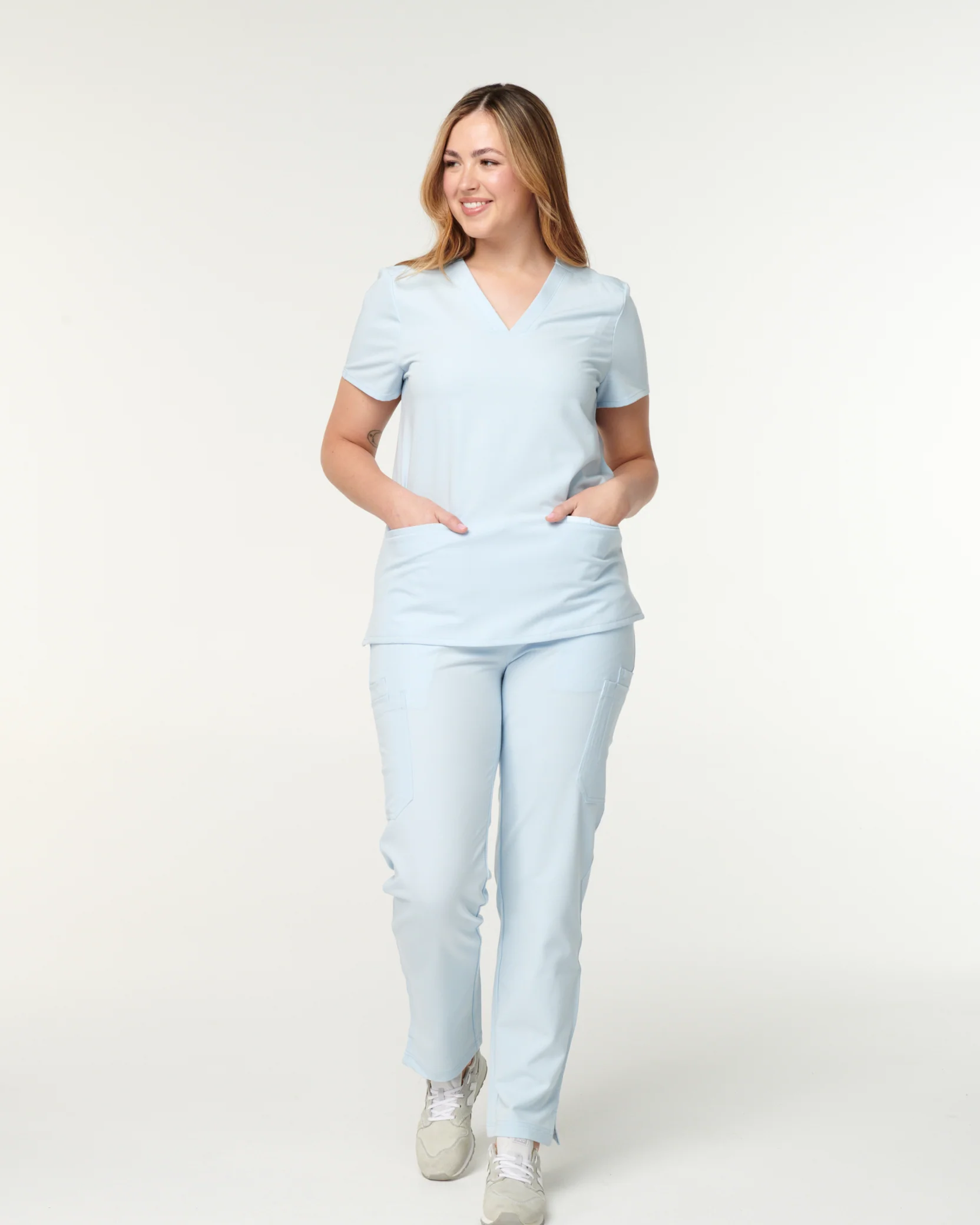 ELIZABETH Two Pocket Scrub Top - Powder Blue | SLTECH™ - Image 4