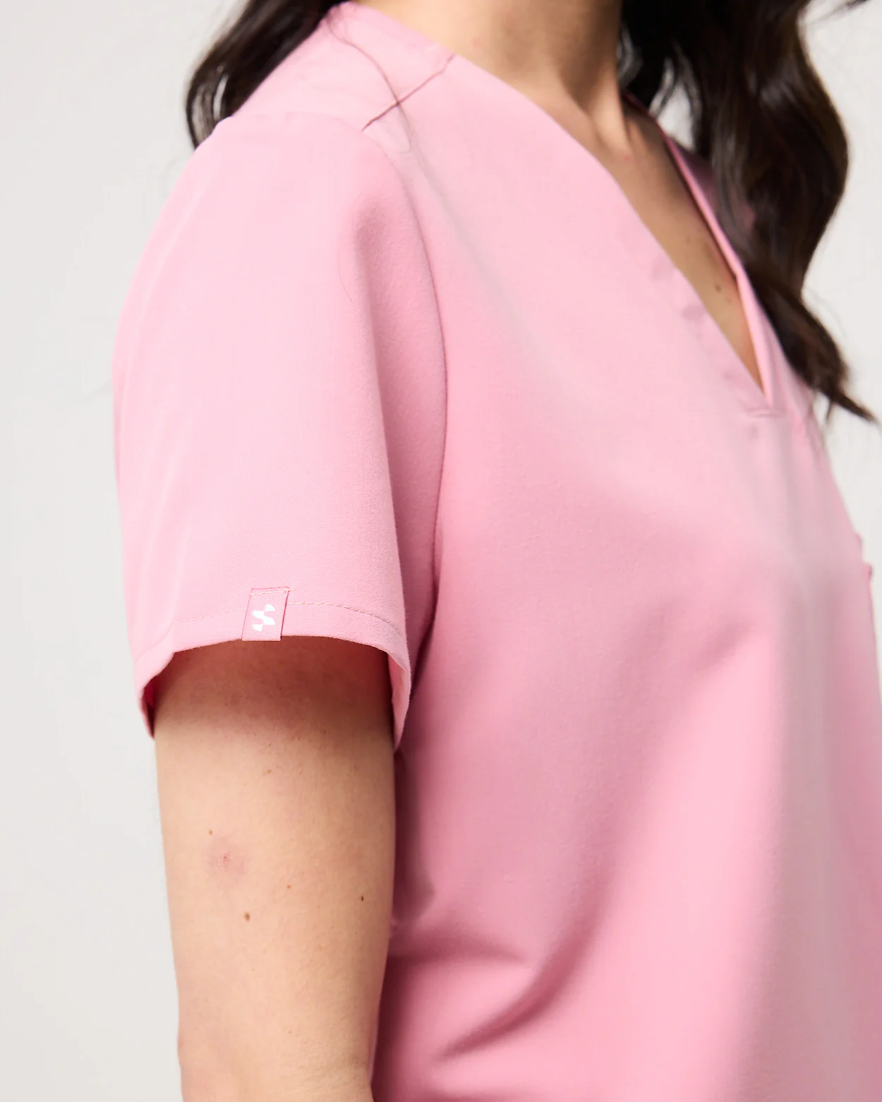 ELIZABETH Two Pocket Scrub Top (Original SLTECH™ fabric) - Picasso Pink - Image 8