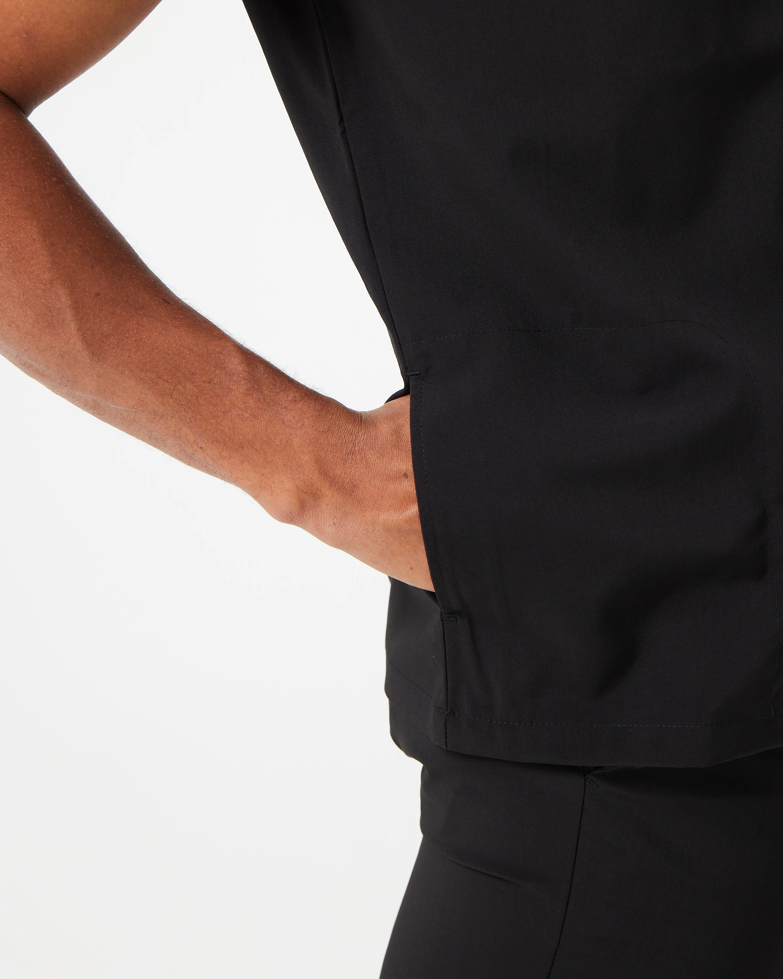 HARRY Three Pocket Scrub Top (Anti-Static SLVTECH™ Fabric) - Black - CLEARANCE - Image 7