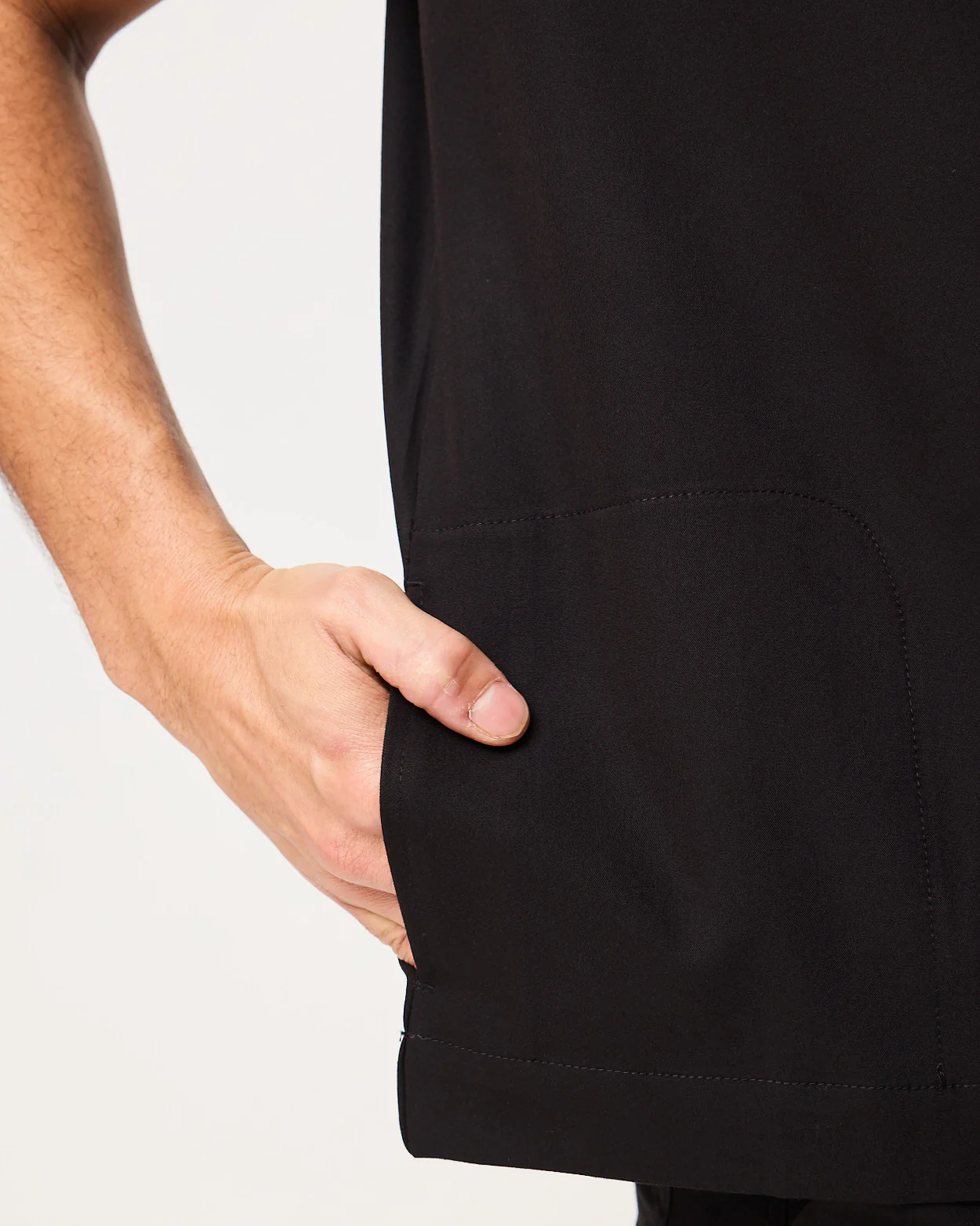 HENRY Crew Neck Scrub Top - Black | SLTECH™ - Image 6