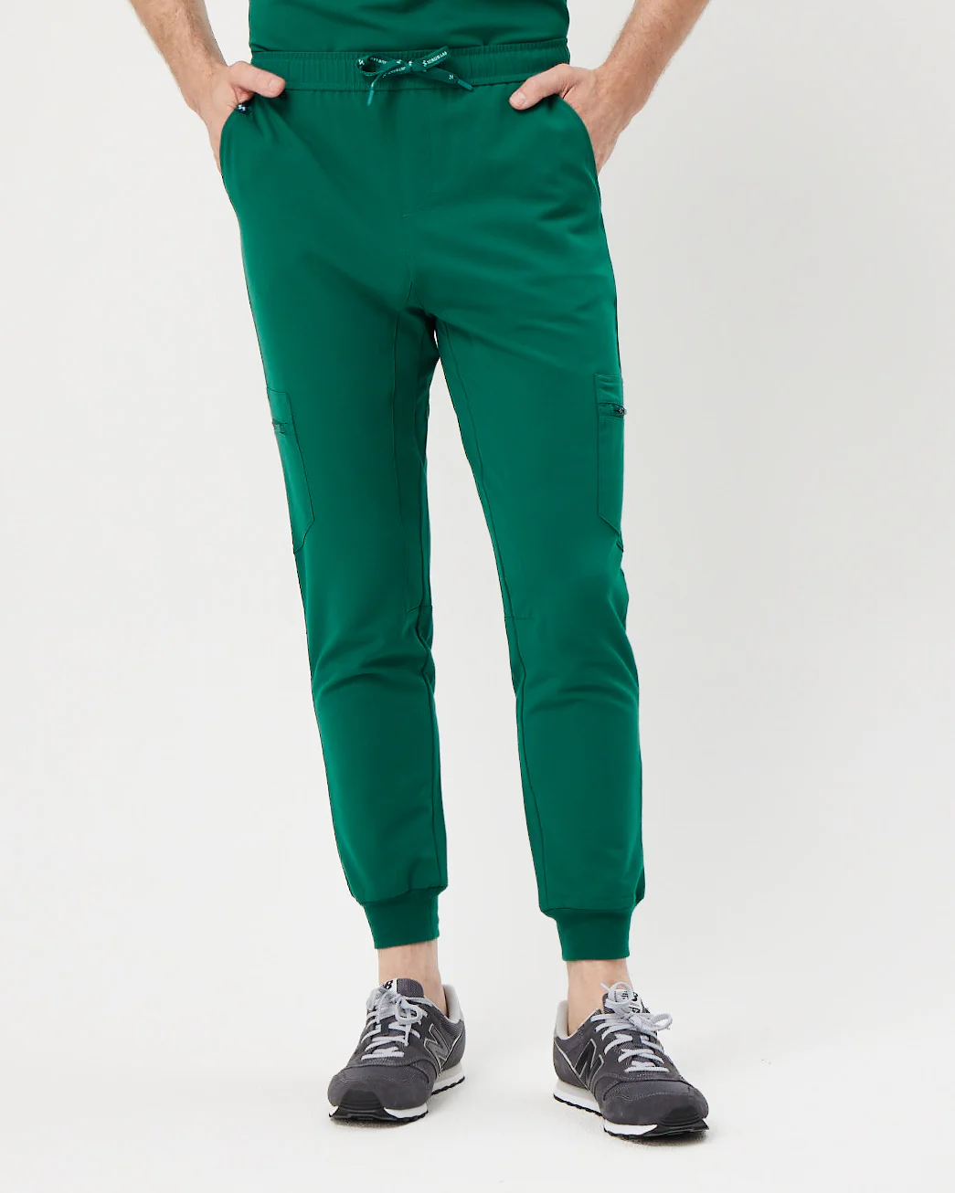 HOWARD Jogger Scrub Pants - Hunter Green | SLTECH™