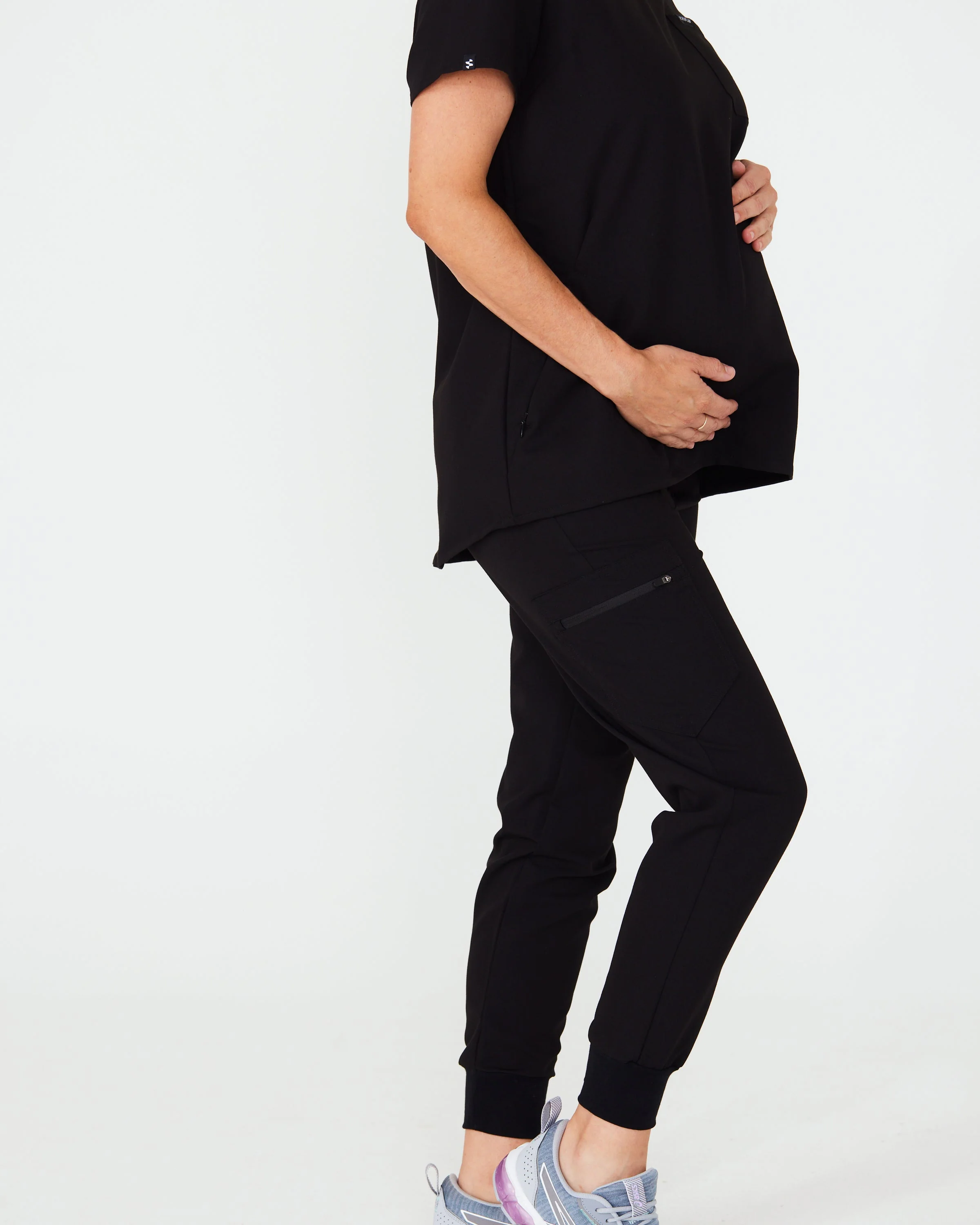 LUCY Maternity Jogger Scrub Pants - Black | SLTECH™ - Image 4