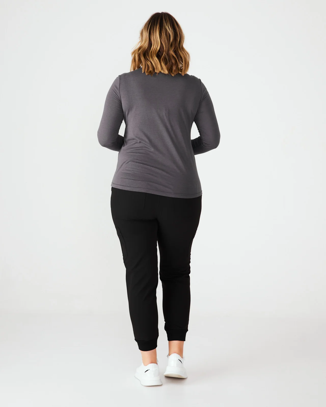 Women's Ultra-Soft Underscrub - Dark Grey | SLTECH™ - Image 4
